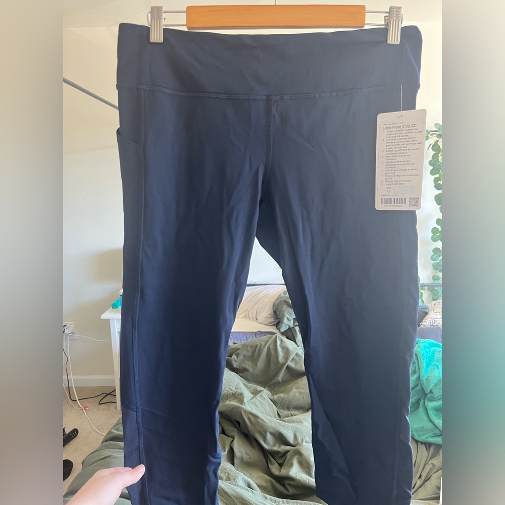 lululemon Pace Rival Mid-Rise Crop 22” - Size 12 - NWT